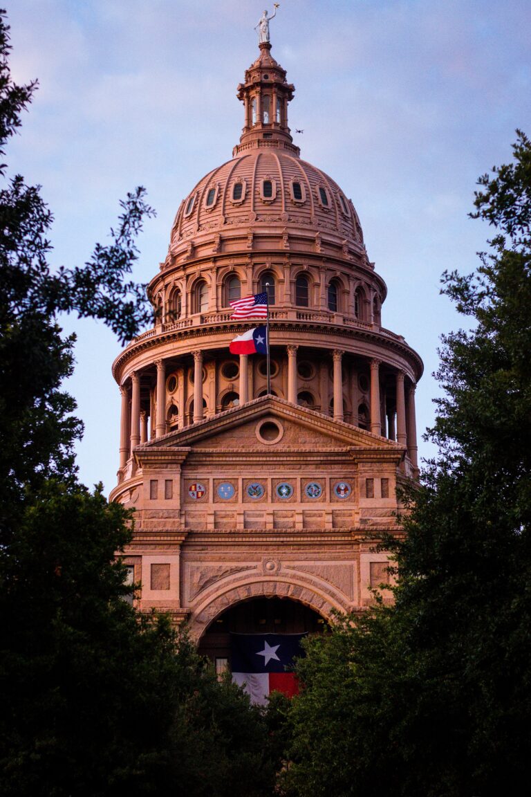 albertoadan-capitol-4534027