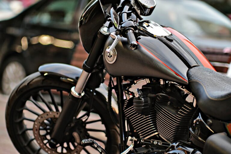 oovstudio-motorcycle-7592547
